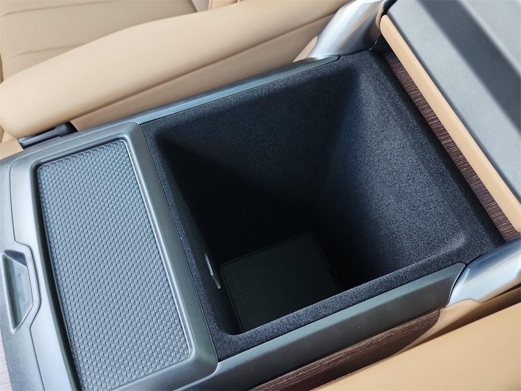 new 2025 Land Rover Range Rover car, priced at $139,251