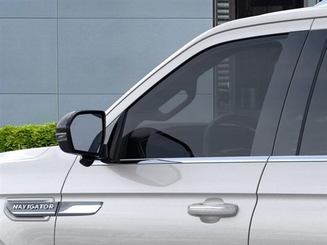 new 2024 Lincoln Navigator L car, priced at $92,499