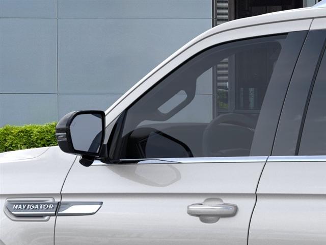 new 2024 Lincoln Navigator L car, priced at $92,499