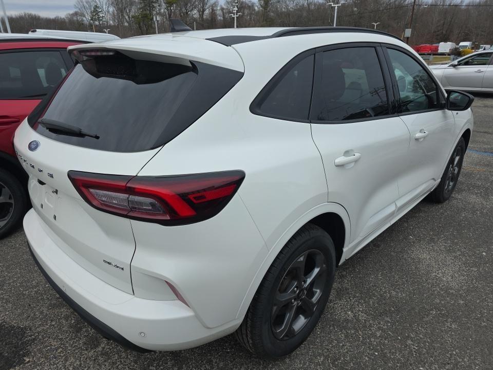 used 2023 Ford Escape car, priced at $23,997