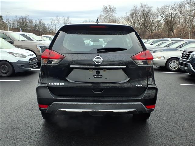 used 2018 Nissan Rogue car, priced at $9,477