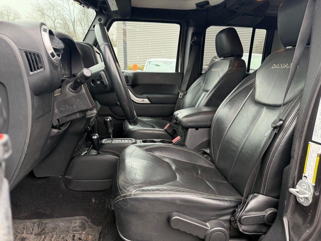 used 2016 Jeep Wrangler Unlimited car, priced at $18,547