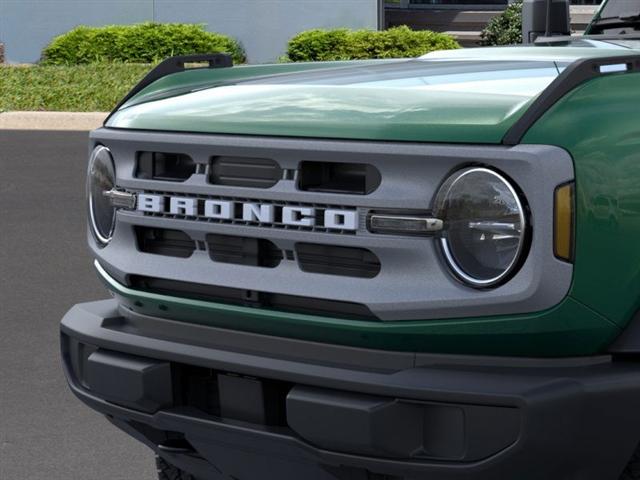 new 2025 Ford Bronco car, priced at $43,070