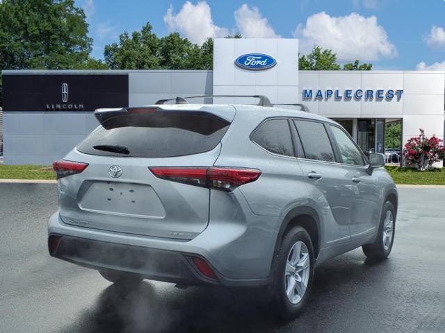used 2023 Toyota Highlander car, priced at $31,997