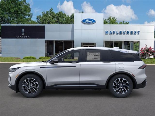 new 2026 Lincoln Nautilus car, priced at $53,162