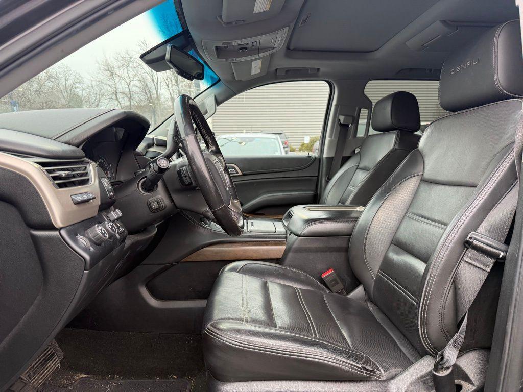 used 2018 GMC Yukon XL car, priced at $19,997