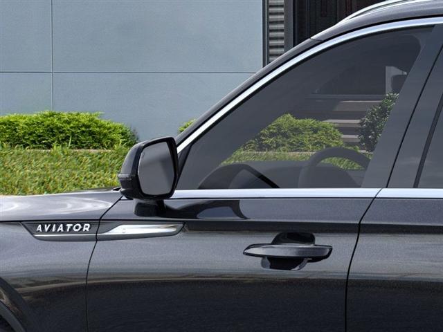 new 2025 Lincoln Aviator car, priced at $72,710
