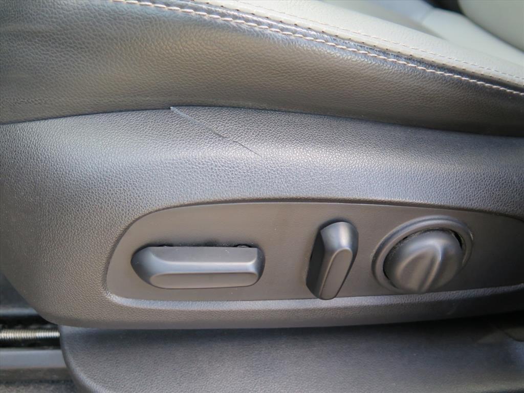 used 2018 Chevrolet Equinox car, priced at $15,900