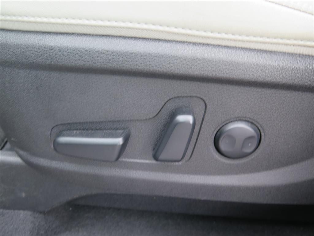 used 2023 Kia Telluride car, priced at $35,449