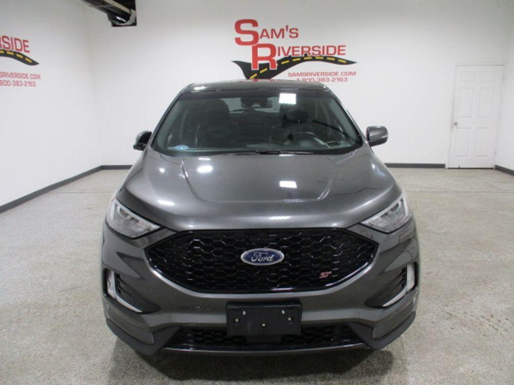used 2019 Ford Edge car, priced at $15,900