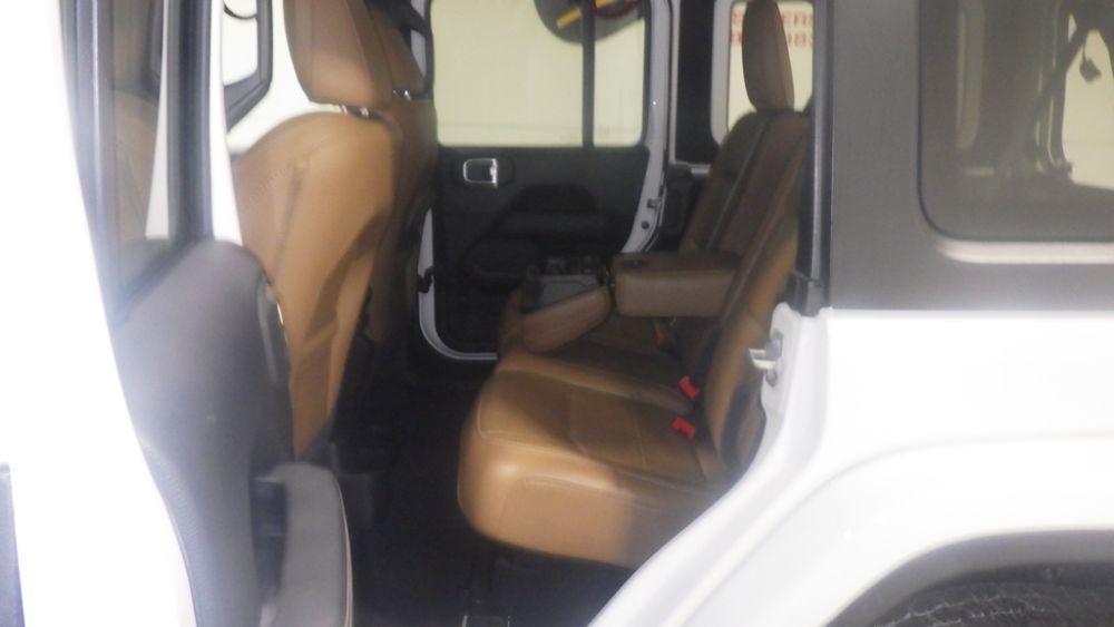 used 2021 Jeep Wrangler Unlimited car, priced at $25,900