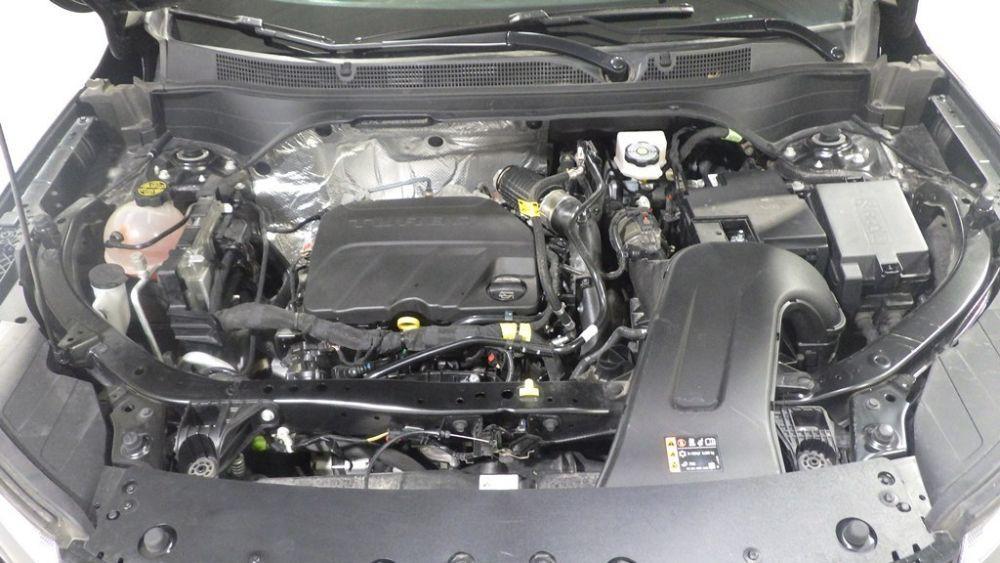 used 2025 Chevrolet Trax car, priced at $17,900