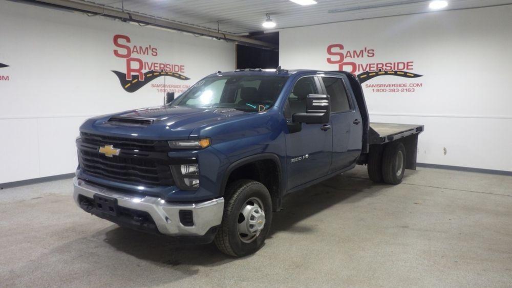 used 2024 Chevrolet Silverado 3500 car, priced at $42,900
