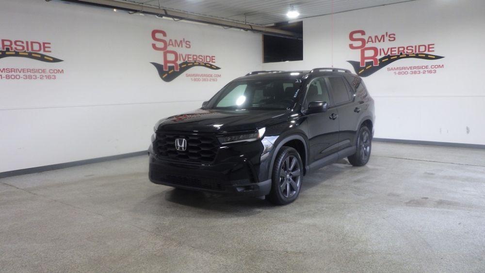 used 2023 Honda Pilot car, priced at $28,900