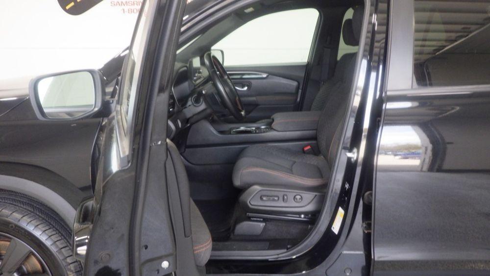 used 2023 Honda Pilot car, priced at $28,900