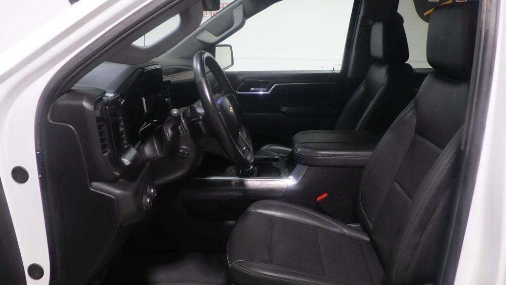used 2025 Chevrolet Silverado 1500 car, priced at $34,900