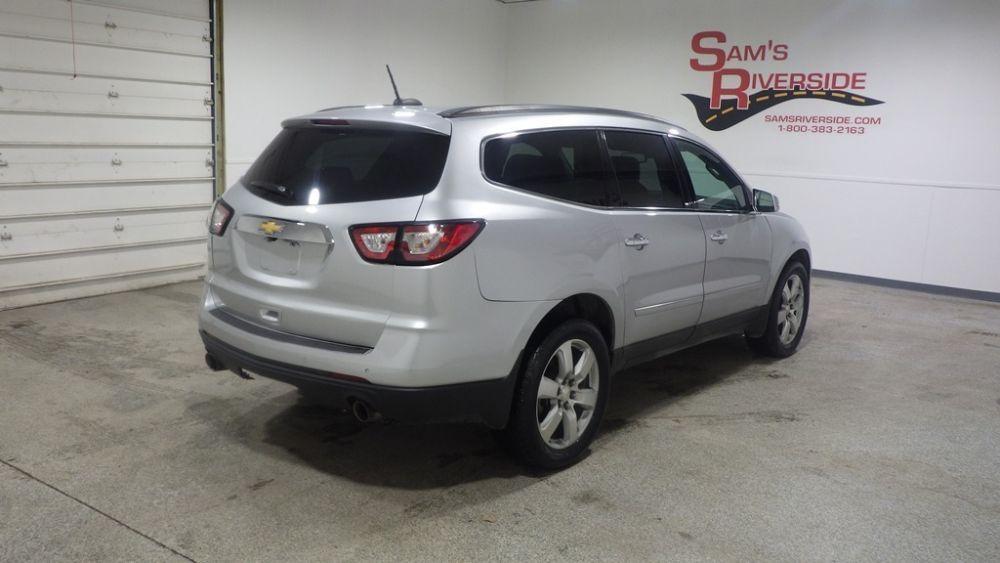 used 2017 Chevrolet Traverse car, priced at $10,900