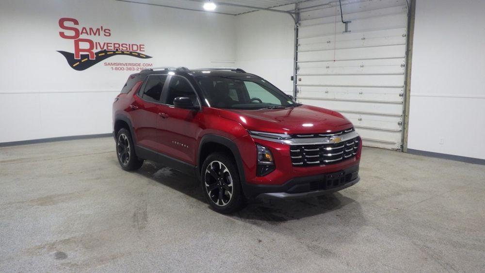 used 2025 Chevrolet Equinox car, priced at $22,900