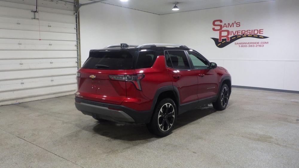 used 2025 Chevrolet Equinox car, priced at $22,900