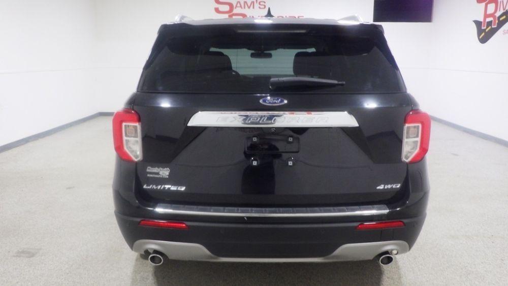 used 2021 Ford Explorer car, priced at $17,900