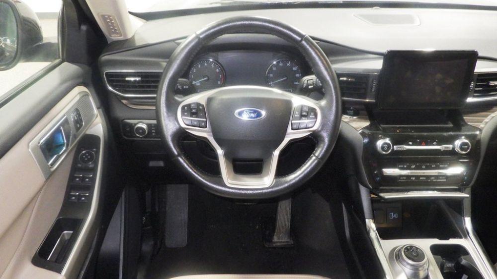 used 2021 Ford Explorer car, priced at $17,900