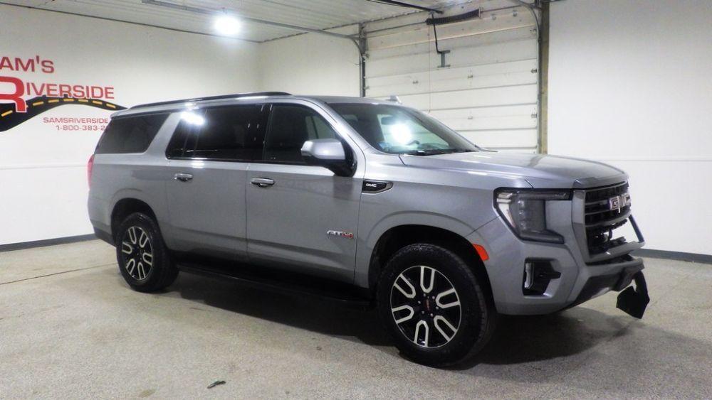 used 2023 GMC Yukon XL car, priced at $36,900