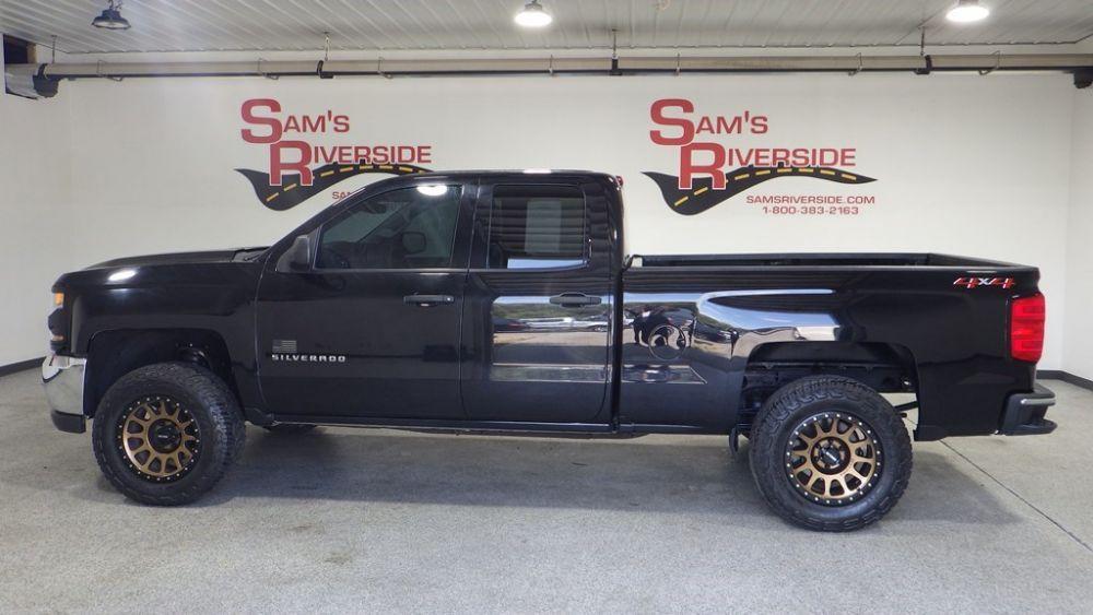 used 2018 Chevrolet Silverado 1500 car, priced at $21,900