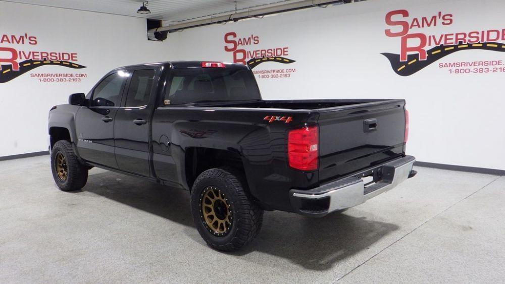 used 2018 Chevrolet Silverado 1500 car, priced at $21,900