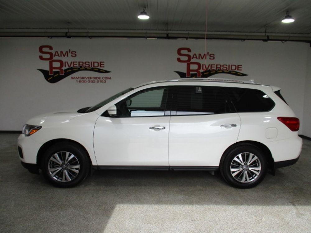 used 2019 Nissan Pathfinder car, priced at $14,900