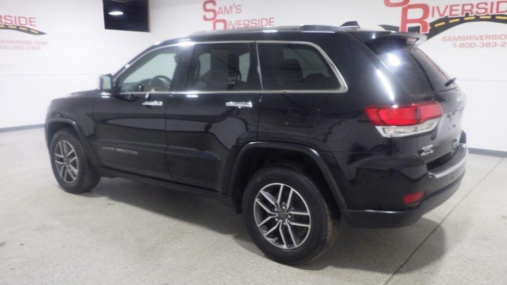 used 2021 Jeep Grand Cherokee car, priced at $18,900
