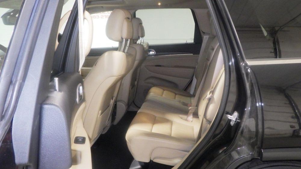 used 2021 Jeep Grand Cherokee car, priced at $18,900