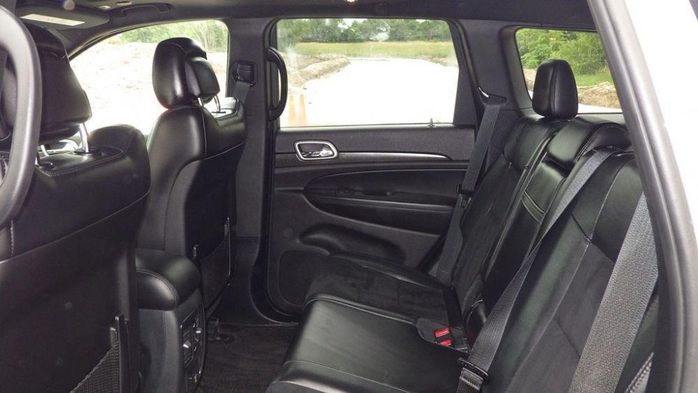 used 2018 Jeep Grand Cherokee car, priced at $16,900