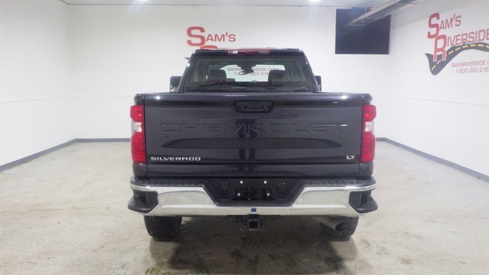 used 2024 Chevrolet Silverado 2500 car, priced at $42,900