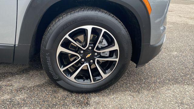 used 2025 Chevrolet TrailBlazer car, priced at $21,500