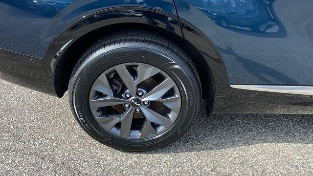 used 2023 Kia Sportage Hybrid car, priced at $27,700