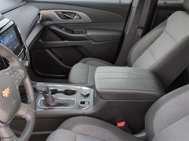 used 2023 Chevrolet Traverse car, priced at $30,762