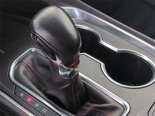 used 2022 Chevrolet Traverse car, priced at $31,838