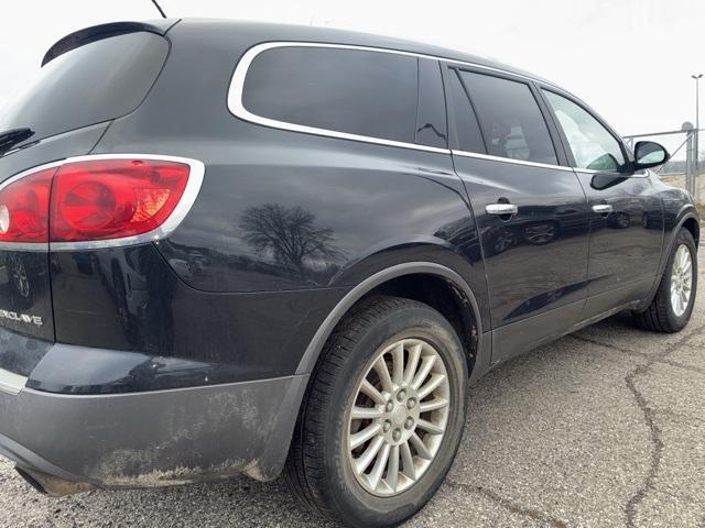 used 2011 Buick Enclave car, priced at $5,500