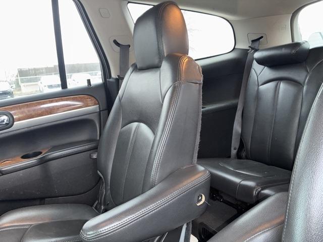 used 2011 Buick Enclave car, priced at $5,500