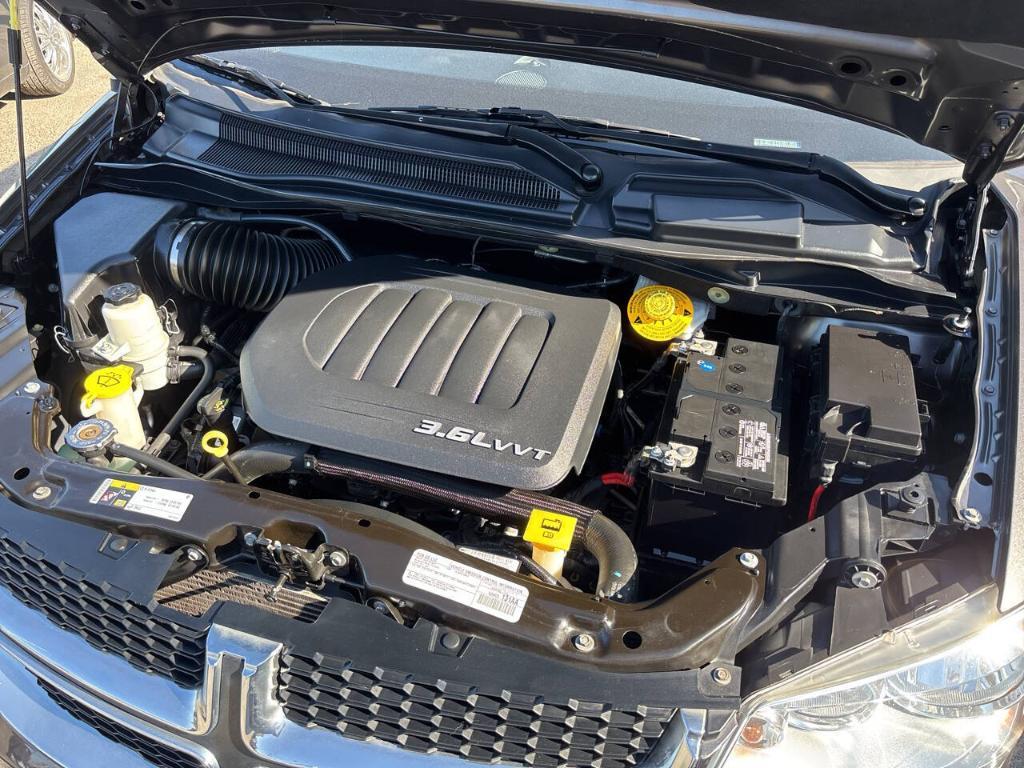 used 2018 Dodge Grand Caravan car, priced at $8,999