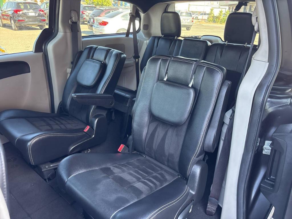 used 2018 Dodge Grand Caravan car, priced at $8,999