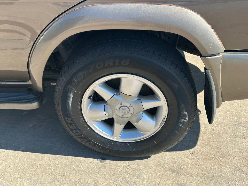 used 2001 Nissan Pathfinder car, priced at $4,797