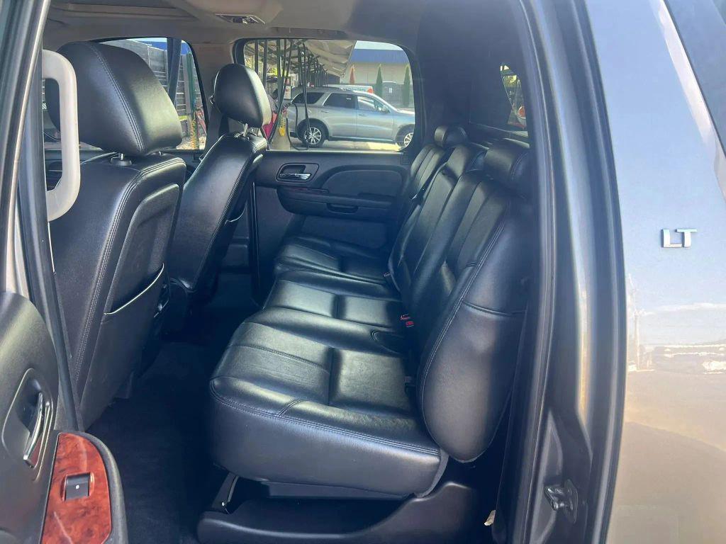 used 2012 Chevrolet Avalanche car, priced at $14,450