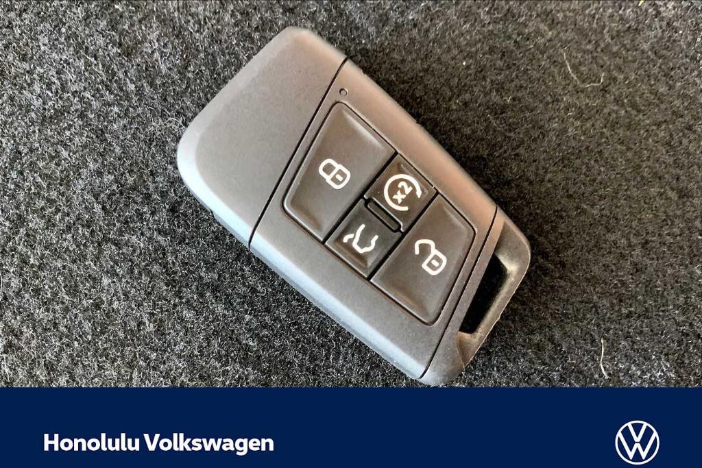 new 2026 Volkswagen Taos car, priced at $33,222