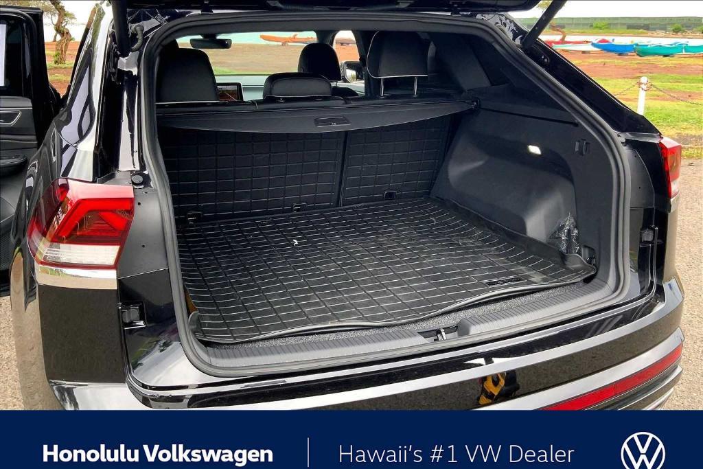 used 2025 Volkswagen Atlas Cross Sport car, priced at $42,857