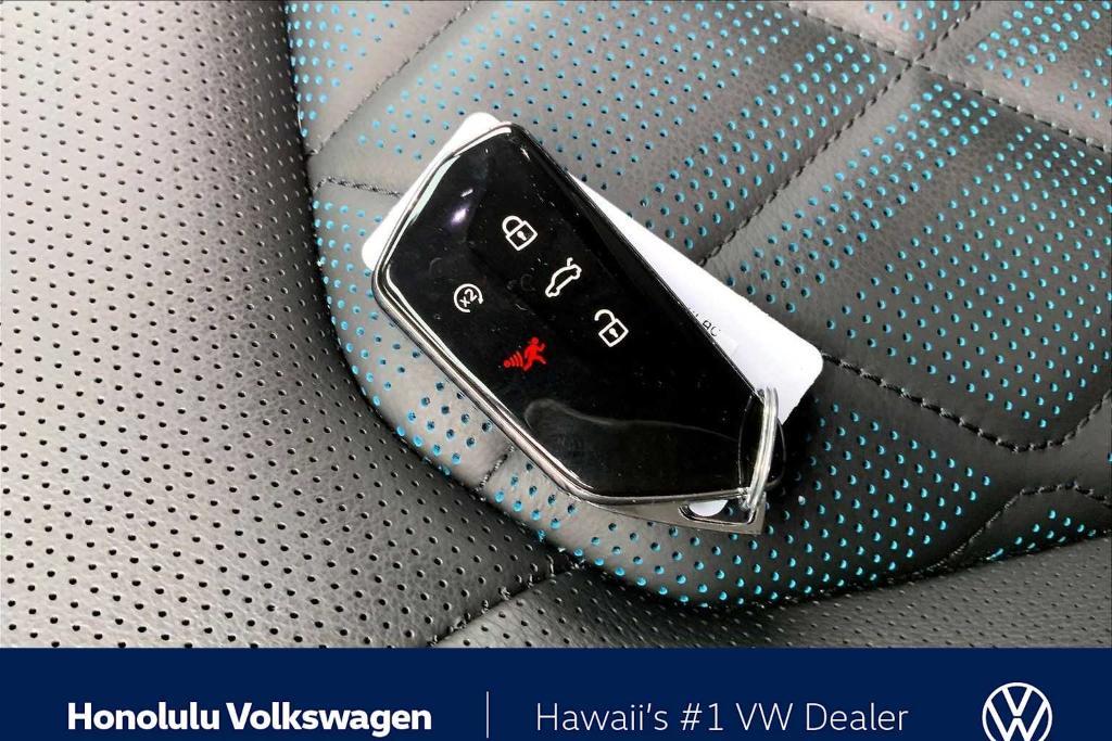 used 2025 Volkswagen Atlas Cross Sport car, priced at $42,857