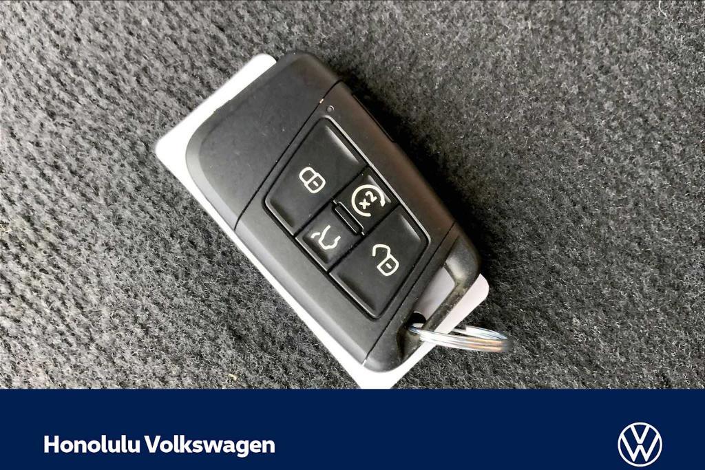 used 2022 Volkswagen Tiguan car, priced at $20,196