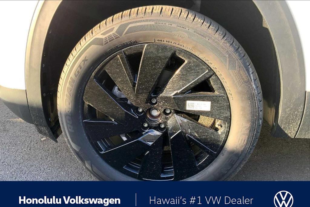 new 2026 Volkswagen Atlas car, priced at $47,297