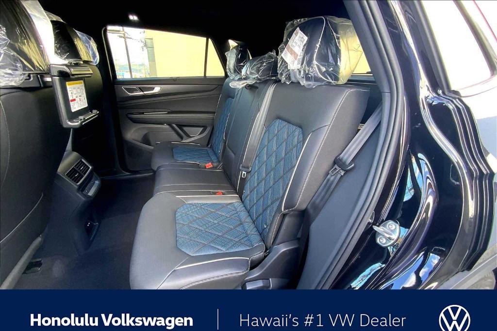 new 2026 Volkswagen Atlas Cross Sport car, priced at $55,369