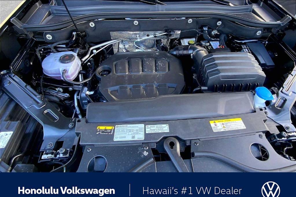 new 2026 Volkswagen Atlas Cross Sport car, priced at $55,369